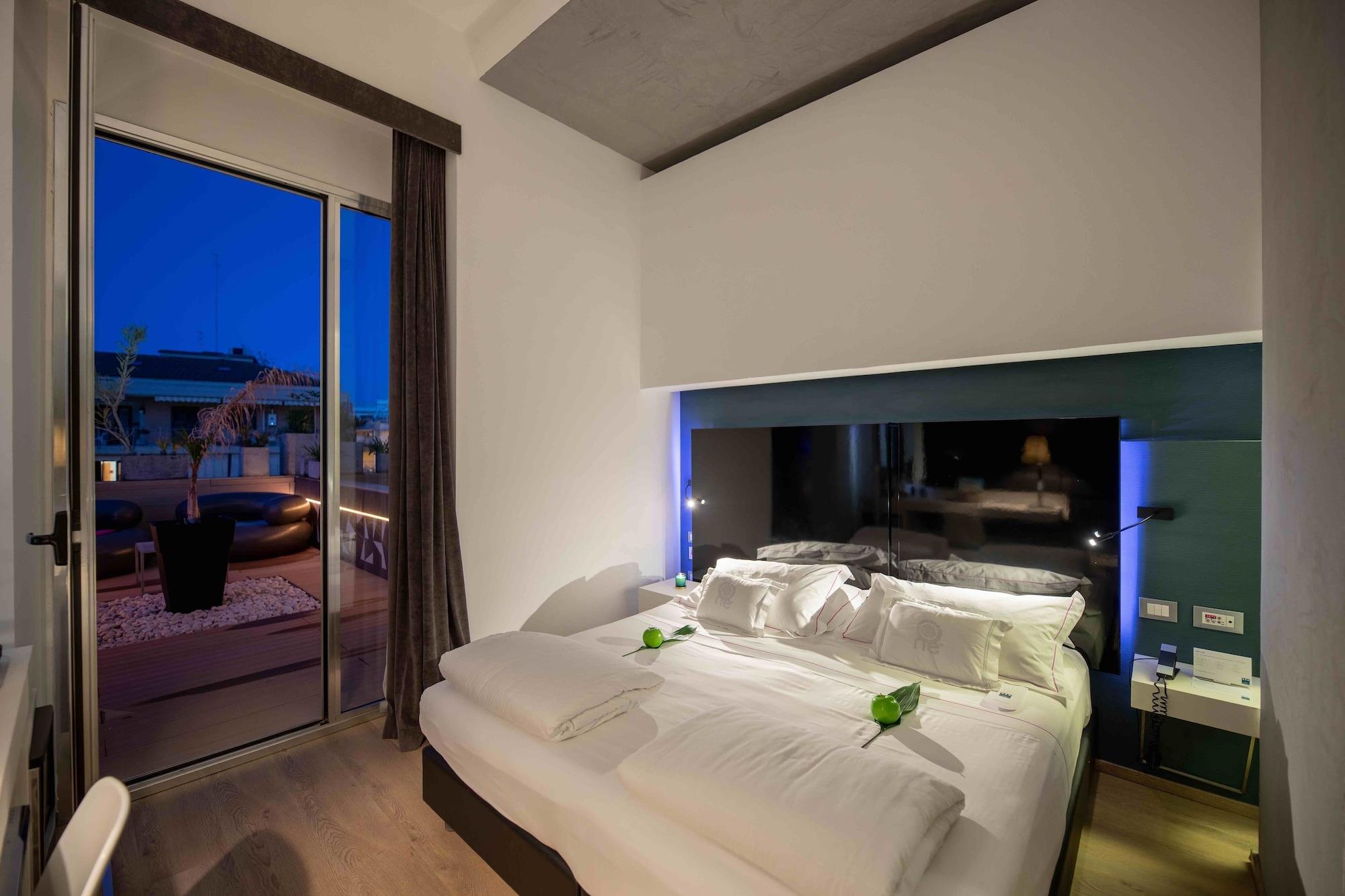 One Siracusa 4* Syracuse